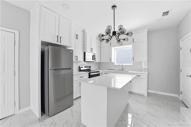 2408 E San Andrea Street 4, Edinburg, TX 78504