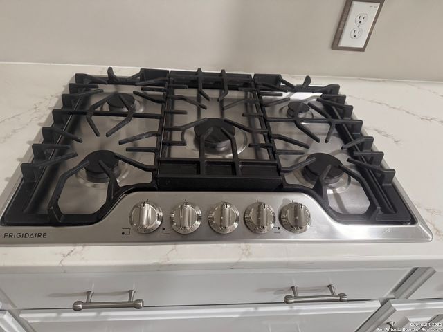 531 Cottonwood, San Antonio, TX 78225