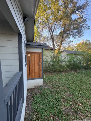 531 Cottonwood, San Antonio, TX 78225