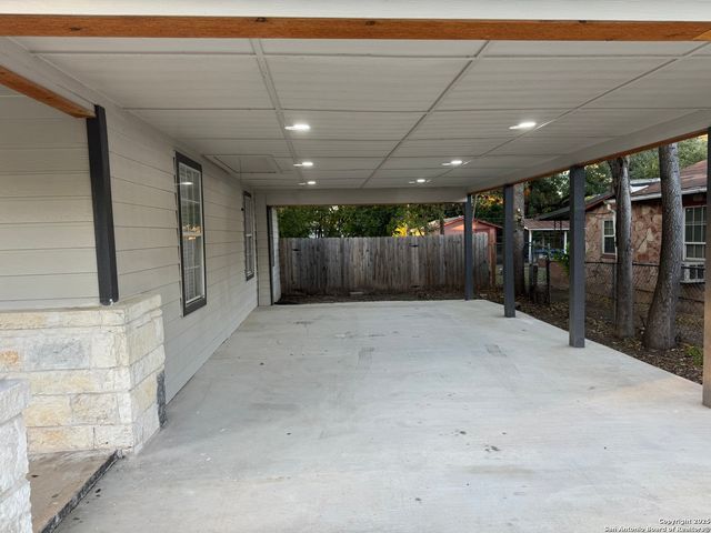 531 Cottonwood, San Antonio, TX 78225