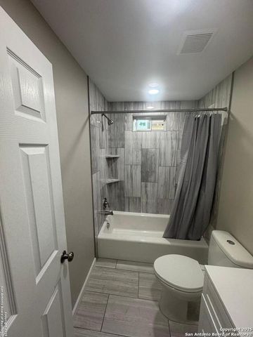 531 Cottonwood, San Antonio, TX 78225