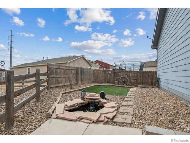 302 Horizon Avenue, Lochbuie, CO 80603