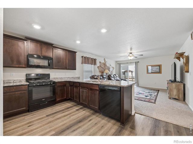 302 Horizon Avenue, Lochbuie, CO 80603