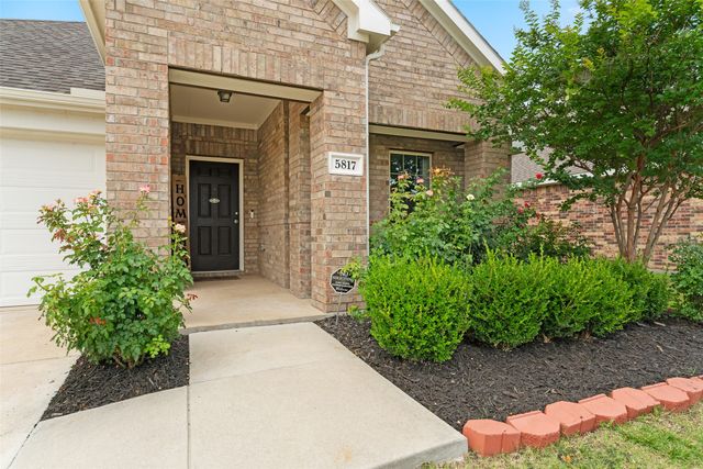 5817 Melville Lane, Forney, TX 75126