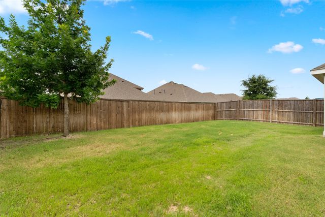 5817 Melville Lane, Forney, TX 75126