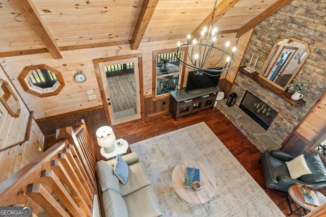 19 Chestnut Hills Lane, Blue Ridge, GA 30513