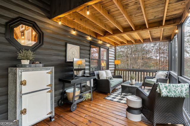 19 Chestnut Hills Lane, Blue Ridge, GA 30513