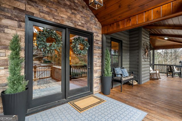 19 Chestnut Hills Lane, Blue Ridge, GA 30513