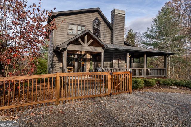 19 Chestnut Hills Lane, Blue Ridge, GA 30513