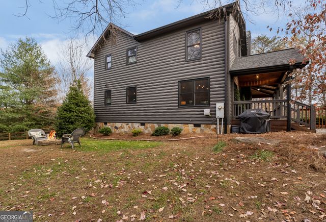 19 Chestnut Hills Lane, Blue Ridge, GA 30513