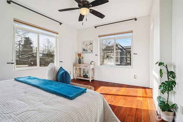 534 25th Avenue S, Seattle, WA 98144