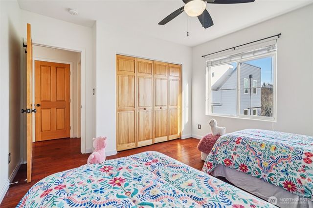 534 25th Avenue S, Seattle, WA 98144