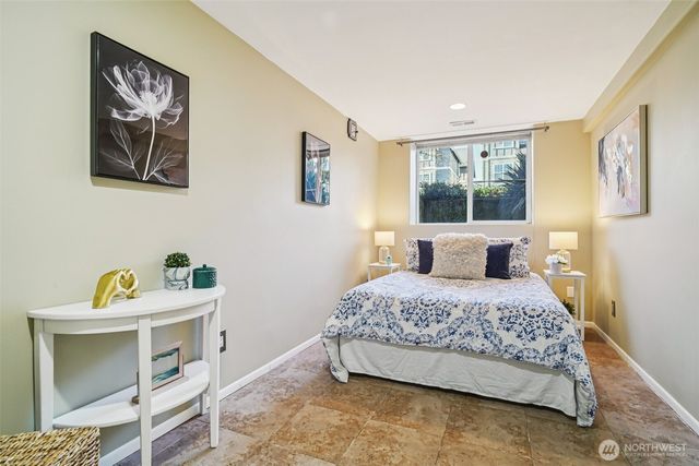 534 25th Avenue S, Seattle, WA 98144