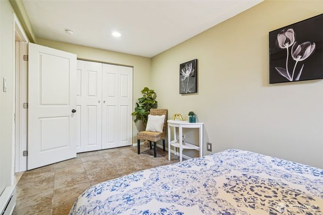 534 25th Avenue S, Seattle, WA 98144