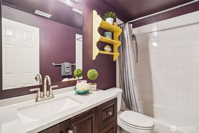 534 25th Avenue S, Seattle, WA 98144