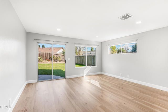 634 Hillcrest Drive, Camarillo, CA 93012