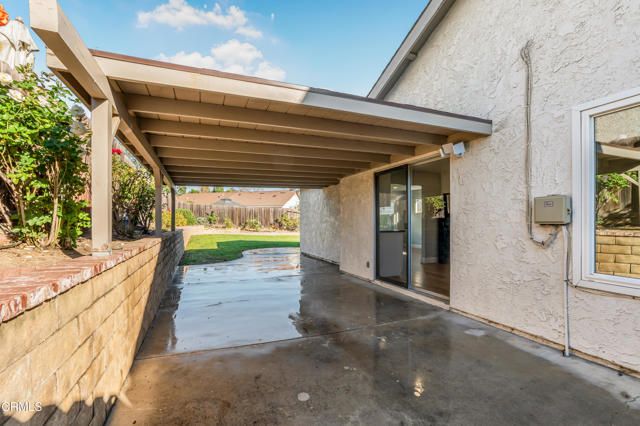 634 Hillcrest Drive, Camarillo, CA 93012