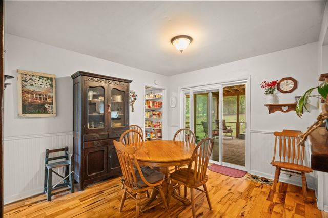 167 Denning Ln, Cottontown, TN 37048