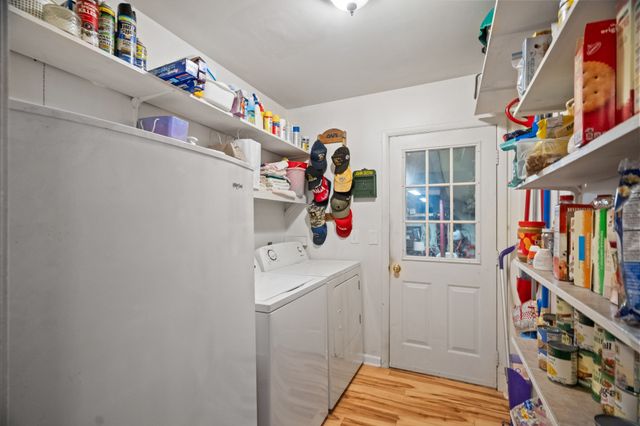 167 Denning Ln, Cottontown, TN 37048