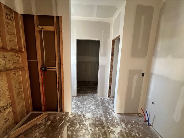 5422 Seminole Valley Trail NE, Cedar Rapids, IA 52411