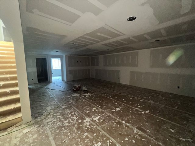 5422 Seminole Valley Trail NE, Cedar Rapids, IA 52411