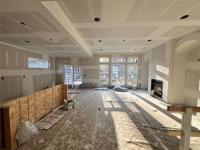 5422 Seminole Valley Trail NE, Cedar Rapids, IA 52411