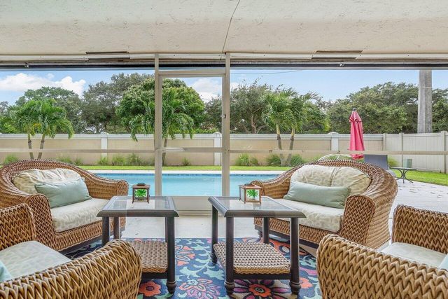 12898 Buckland Street, Wellington, FL 33414