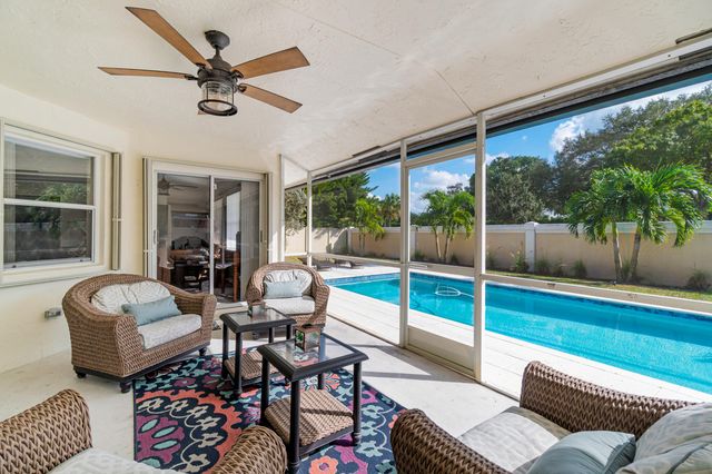 12898 Buckland Street, Wellington, FL 33414