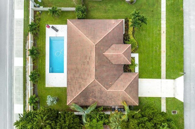 12898 Buckland Street, Wellington, FL 33414