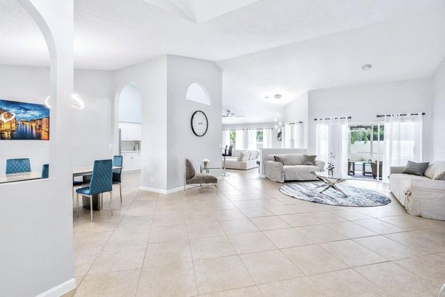 12898 Buckland Street, Wellington, FL 33414