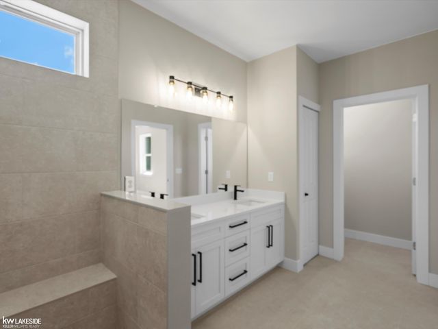 19335 Springbrook Drive, Macomb Twp, MI 48044