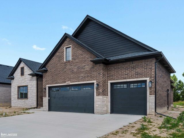 19335 Springbrook Drive, Macomb Twp, MI 48044