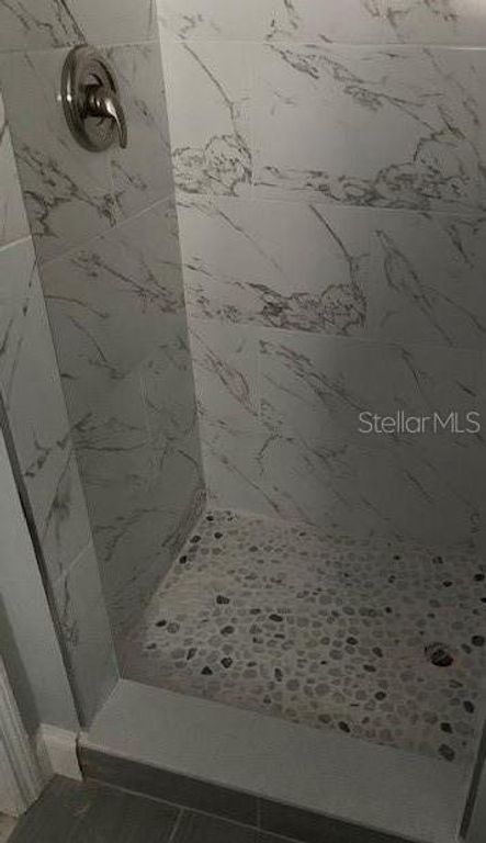 Image 13 of property listing at 224 EMORY PLACE, Orlando, FL 32804