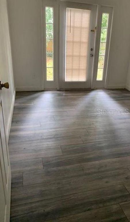 Image 5 of property listing at 224 EMORY PLACE, Orlando, FL 32804