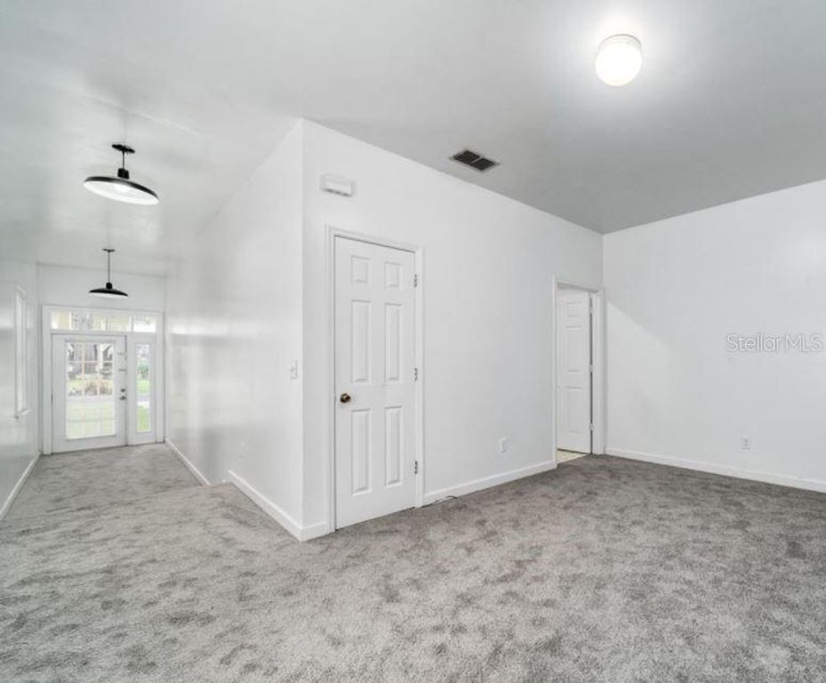 Image 6 of property listing at 224 EMORY PLACE, Orlando, FL 32804