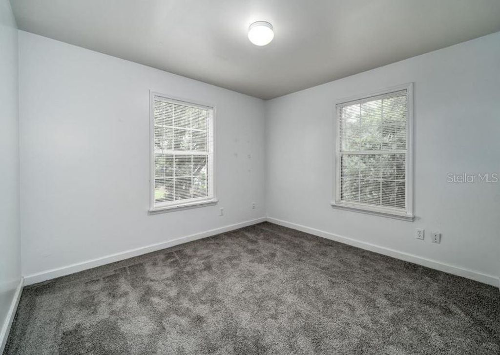 Image 10 of property listing at 224 EMORY PLACE, Orlando, FL 32804