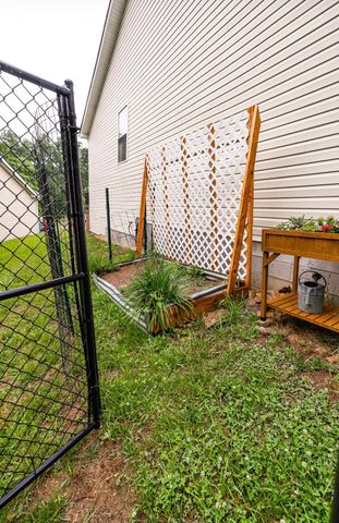 117 Kendallwood Drive, Frankfort, KY 40601
