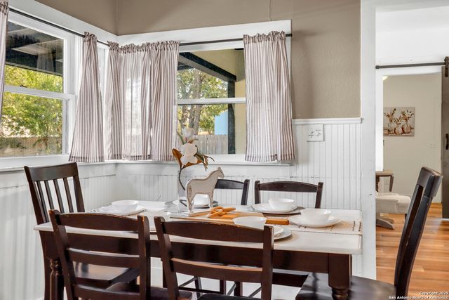 569 Wright, New Braunfels, TX 78130