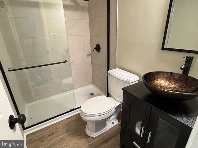 17 LENNOX CT, Sicklerville, NJ 08081