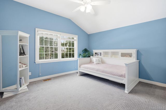 25 Andrea Lane, Scarsdale, NY 10583