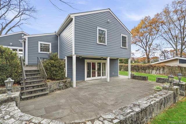 25 Andrea Lane, Scarsdale, NY 10583