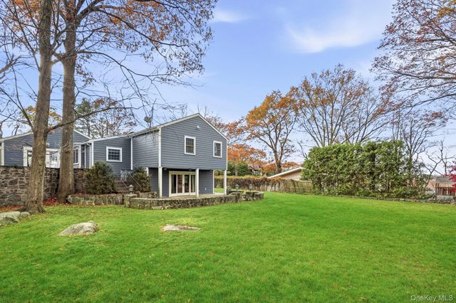 25 Andrea Lane, Scarsdale, NY 10583