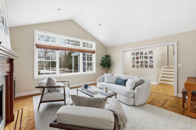 25 Andrea Lane, Scarsdale, NY 10583