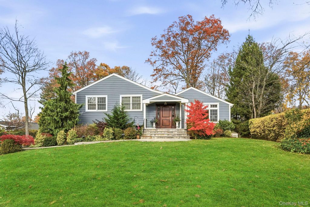 25 Andrea Lane, Scarsdale, NY 10583