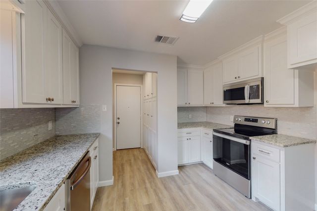 4101 Tulip Tree Court, Fort Worth, TX 76137