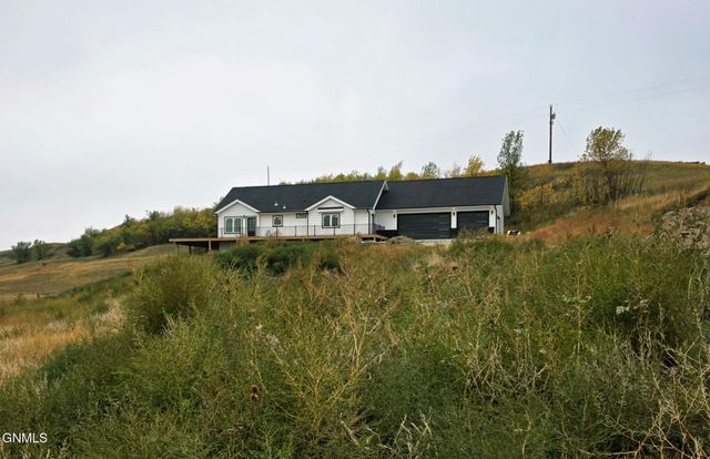 12442 21p Street NW, Watford City, ND 58854 property photo