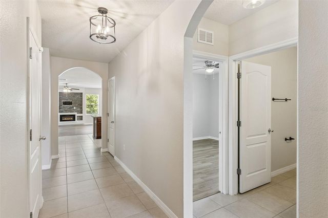 579 LAKE CUMMINGS WAY, Lake Alfred, FL 33850