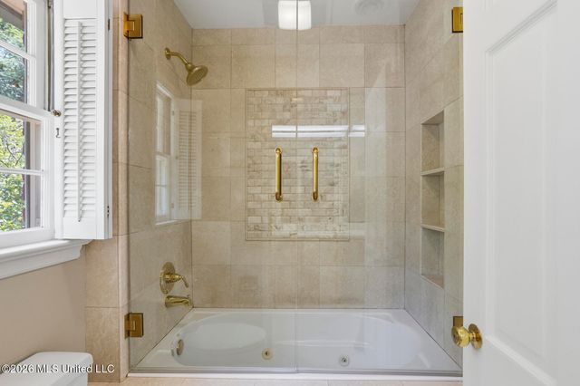 4064 Eastwood Drive, Jackson, MS 39211