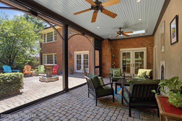 4064 Eastwood Drive, Jackson, MS 39211