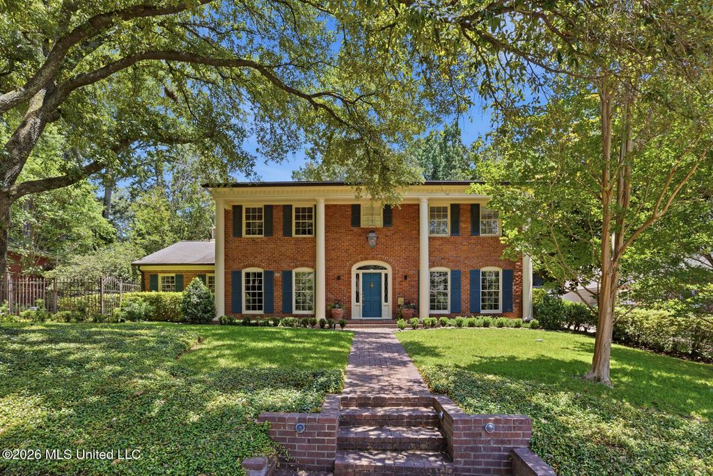 4064 Eastwood Drive, Jackson, MS 39211